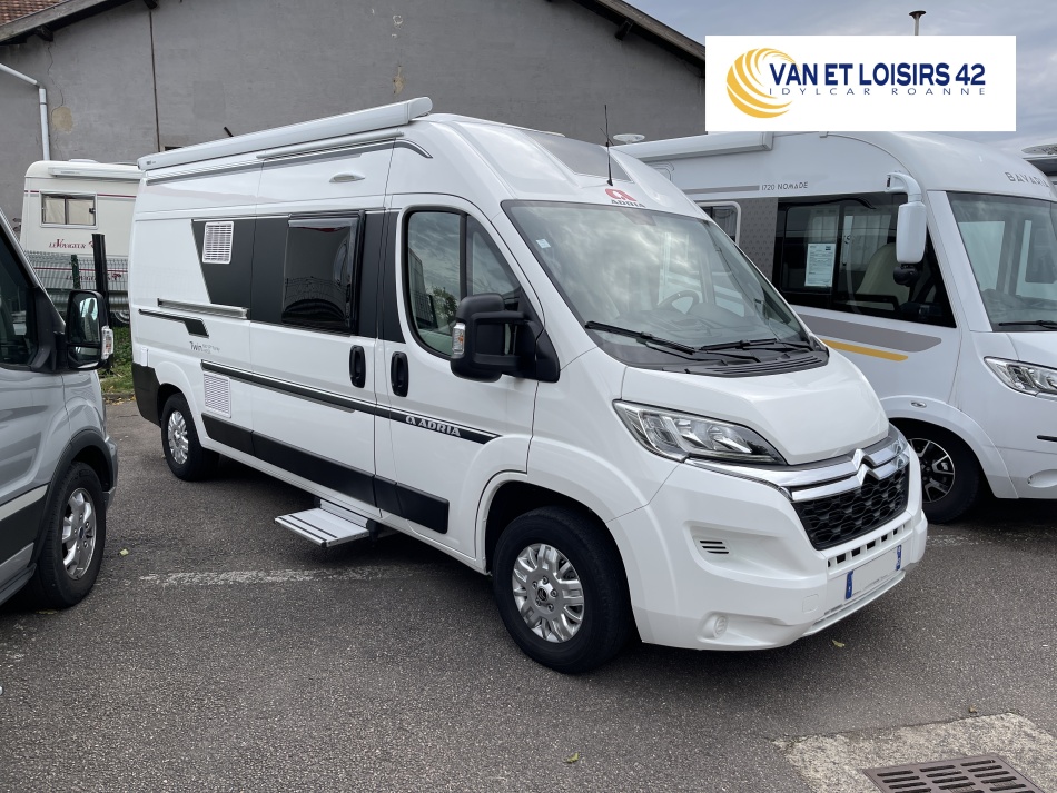 camping car ADRIA TWIN 600 SPT FAMILY modèle 2018