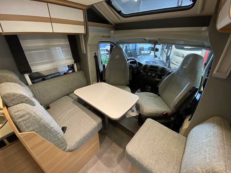 camping car DETHLEFFS JUST T 6812 EB modele 2022
